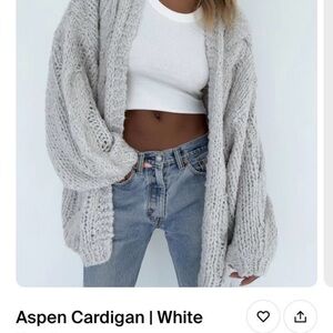Rumored Women's Chunky Knit Cardigan - Cream